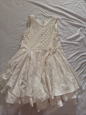 Sleeveless Cream Lace Party Dress for Girls